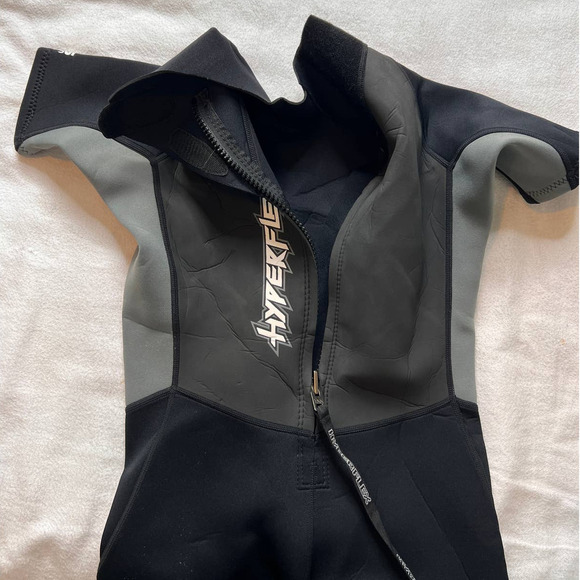 Hyperflex Access Gray/Black 2mm Shorty Wetsuit- M - Picture 4 of 16